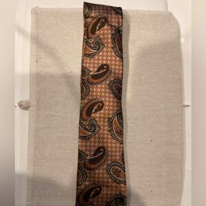 Paisley Patterned Men's Tie/Pocket Square